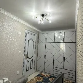 2mkr. Surikow 2kom 2etaj