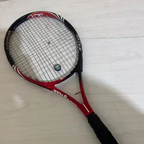 теннисная ракетка