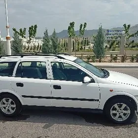 Opel Astra 2000