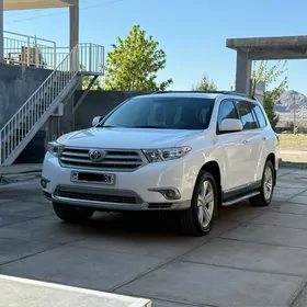 Toyota Highlander 2011