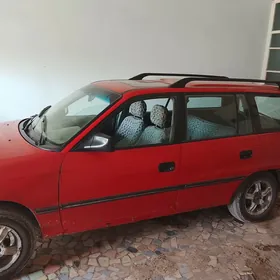 Opel Astra 1992