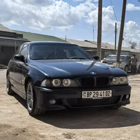 BMW E39 2002