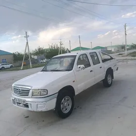 Toyota Hilux 2003