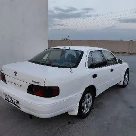 Toyota Camry 1995