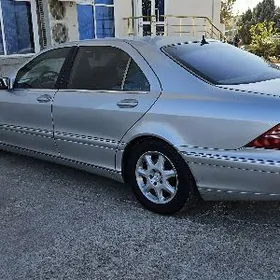 Mercedes-Benz S-Class 2002