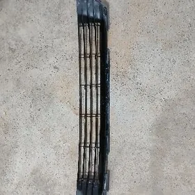 Corolla bamper aşagin aplsowga