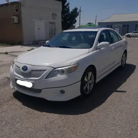 Toyota Camry 2011