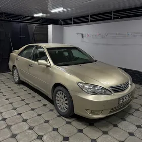 Toyota Camry 2003