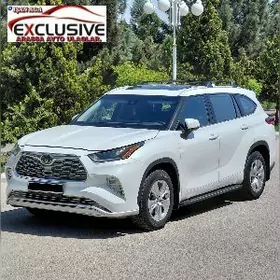 Toyota Highlander 2023