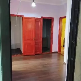 6 Мкр 2 Комнатная