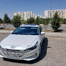 Hyundai Elantra 2021