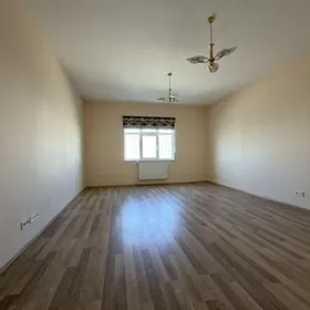 (3316)-MIR8/4 4-KOMNAT 2-ETAJ MOSKOWSKIÝ RAHMAN