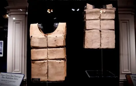 «Titanigiň» zenan ýolagçysynyň halas ediş gursakçasy auksiona çykaryldy