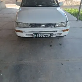Toyota Corolla 1993
