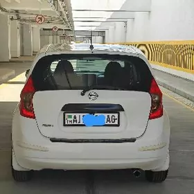 Nissan Versa Note 2013