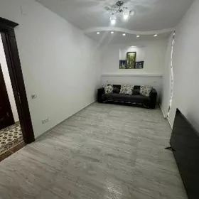 Satlyk jay 4mkr  1 etaž