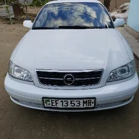 Opel Omega 2003