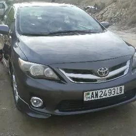 Toyota Corolla 2011