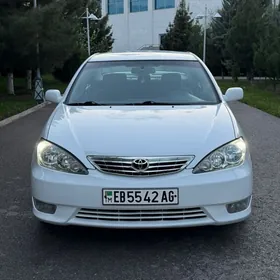 Toyota Camry 2005