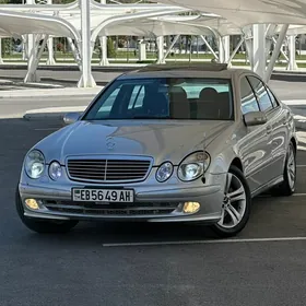 Mercedes-Benz E320 2003