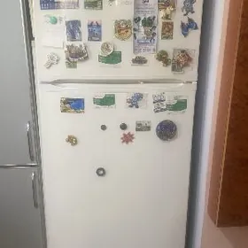 БОЛЬШОЙ ХОЛОДИЛЬНИК BOSCH 3000