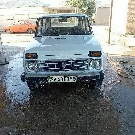 Lada Niva 1985