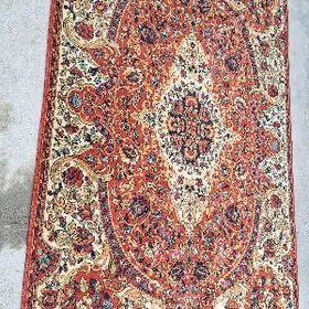 Ковёр шерстянной