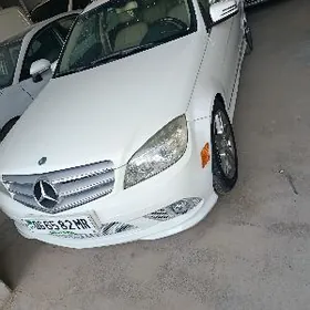 Mercedes-Benz 300CE 2010