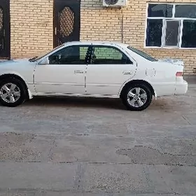 Toyota Camry 1997