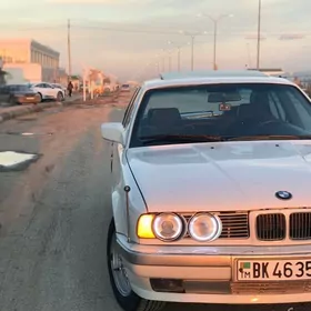 BMW 525 1990