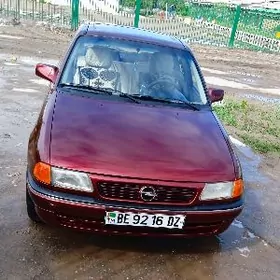 Opel Astra 1992