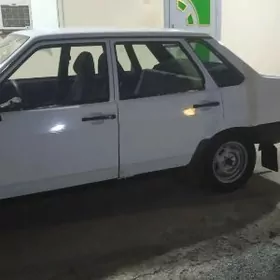 Lada 21099 2004