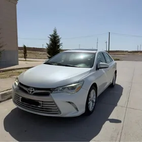 Toyota Camry 2016