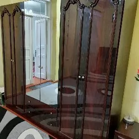 Продаётся  шифонер