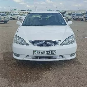 Toyota Camry 2005
