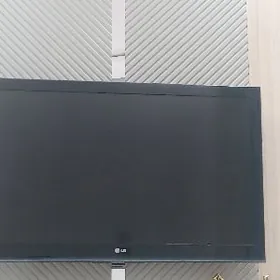 телевизор LG 42