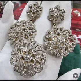 Yerevan brilliant komplekt