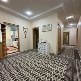 Maskowskiy 10 Etaz 5 komnat