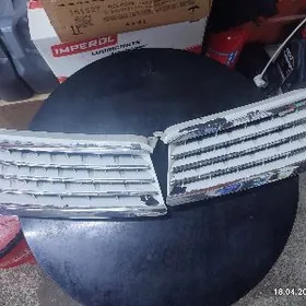 Nissan versa oblesowka