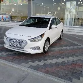 Hyundai Accent 2021