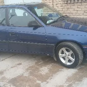 Opel Astra 1993