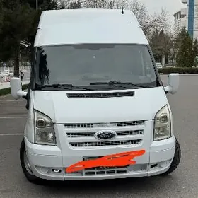 Ford Transit Wagon 2010