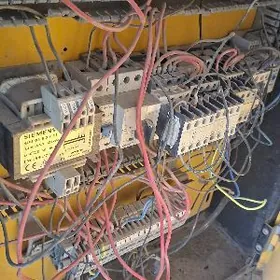 Demir kesme bukme makina