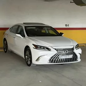 Lexus ES 350 2020