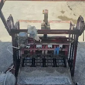 Satlyk beton kerpiç stanok