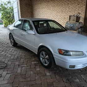 Toyota Camry 1999