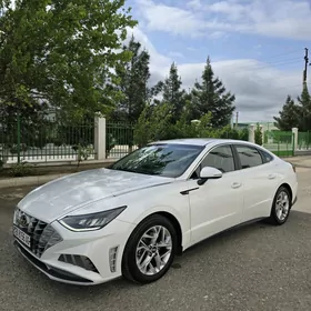 Hyundai Sonata 2022