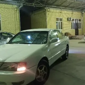 Toyota Avalon 1999