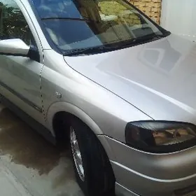Opel Astra 2002