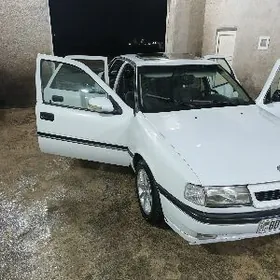 Opel Vectra 1992